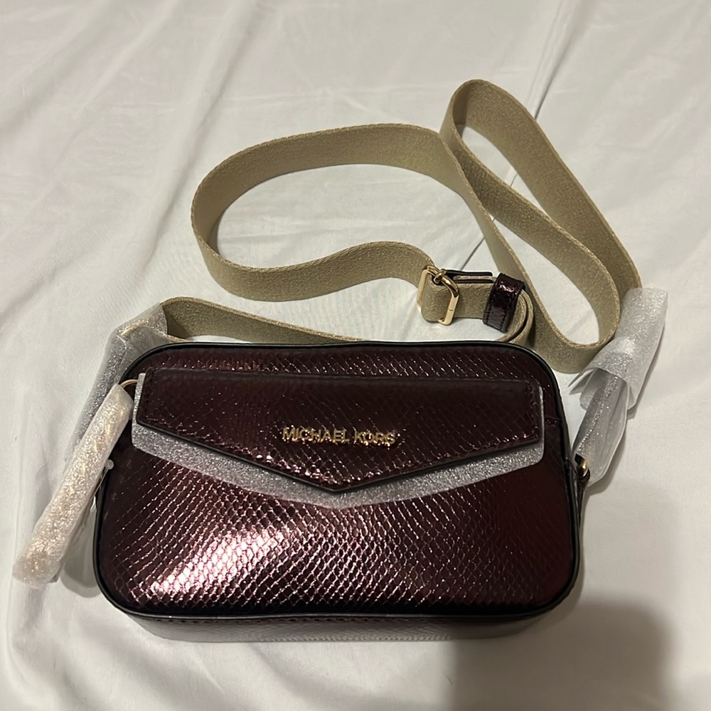 Michael Kors Leather 2 in 1 camera bag